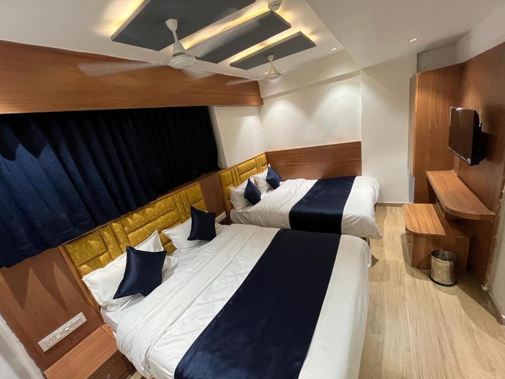 אחמדאבאד Hotel Palak Villa מראה חיצוני תמונה
